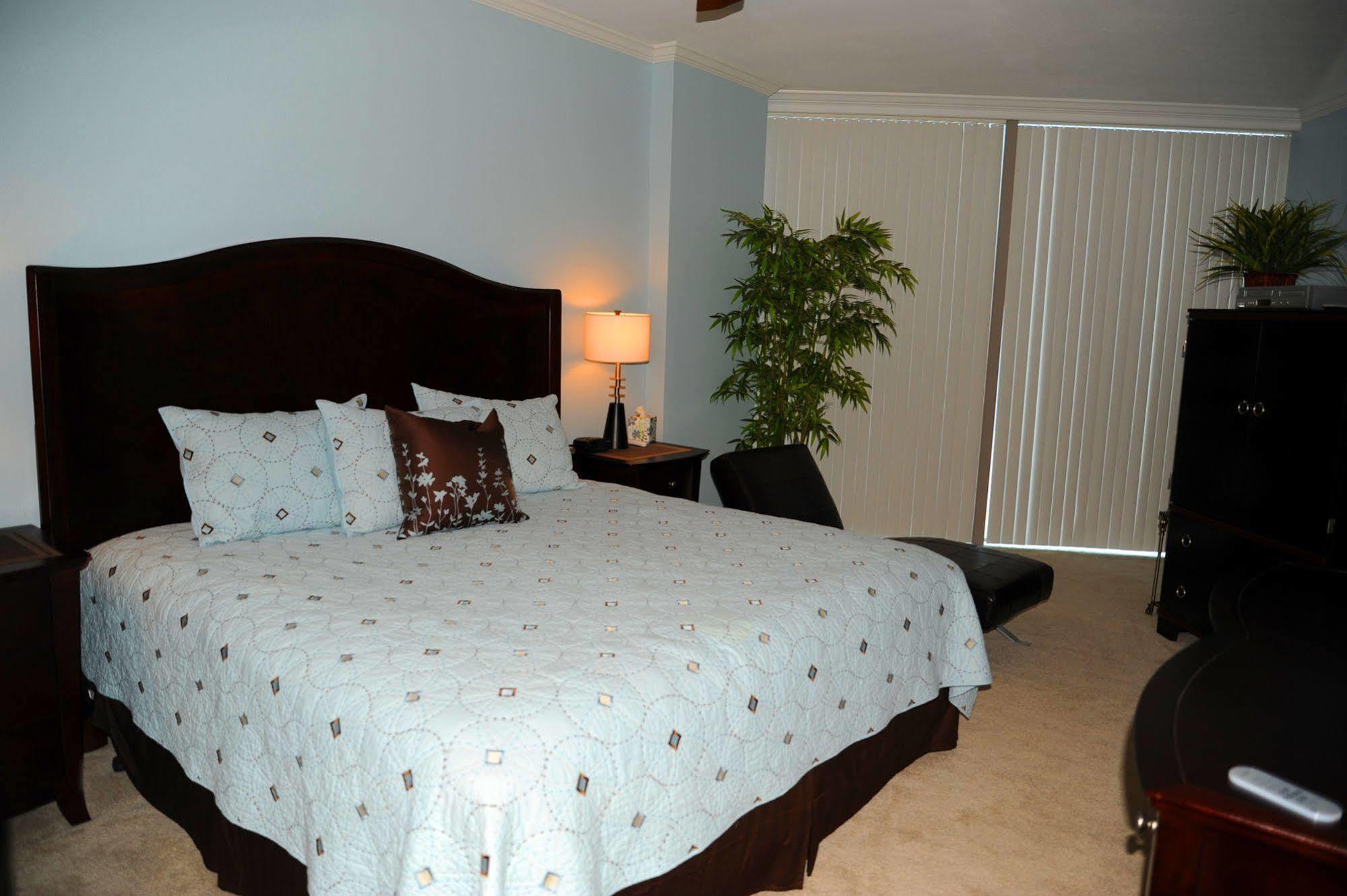 Sea Breeze Condominium Resort Biloxi Buitenkant foto